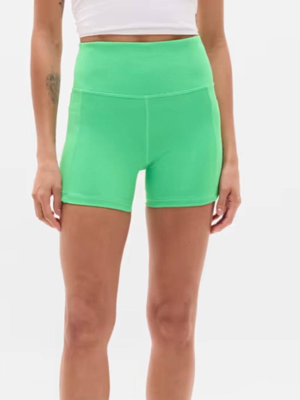 Salutation Stash High Rise 5" Short